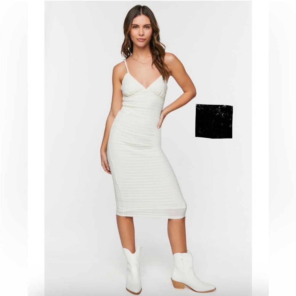 Women's Forever 21 Black Textured V-Neck Cami Midi Dress